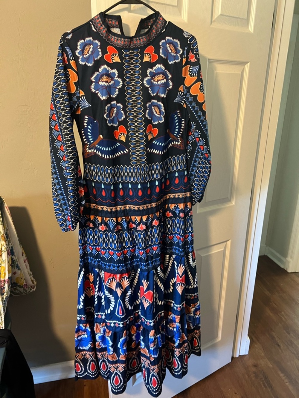 Sunday Up VGUC Long sleeve maxi dress size M